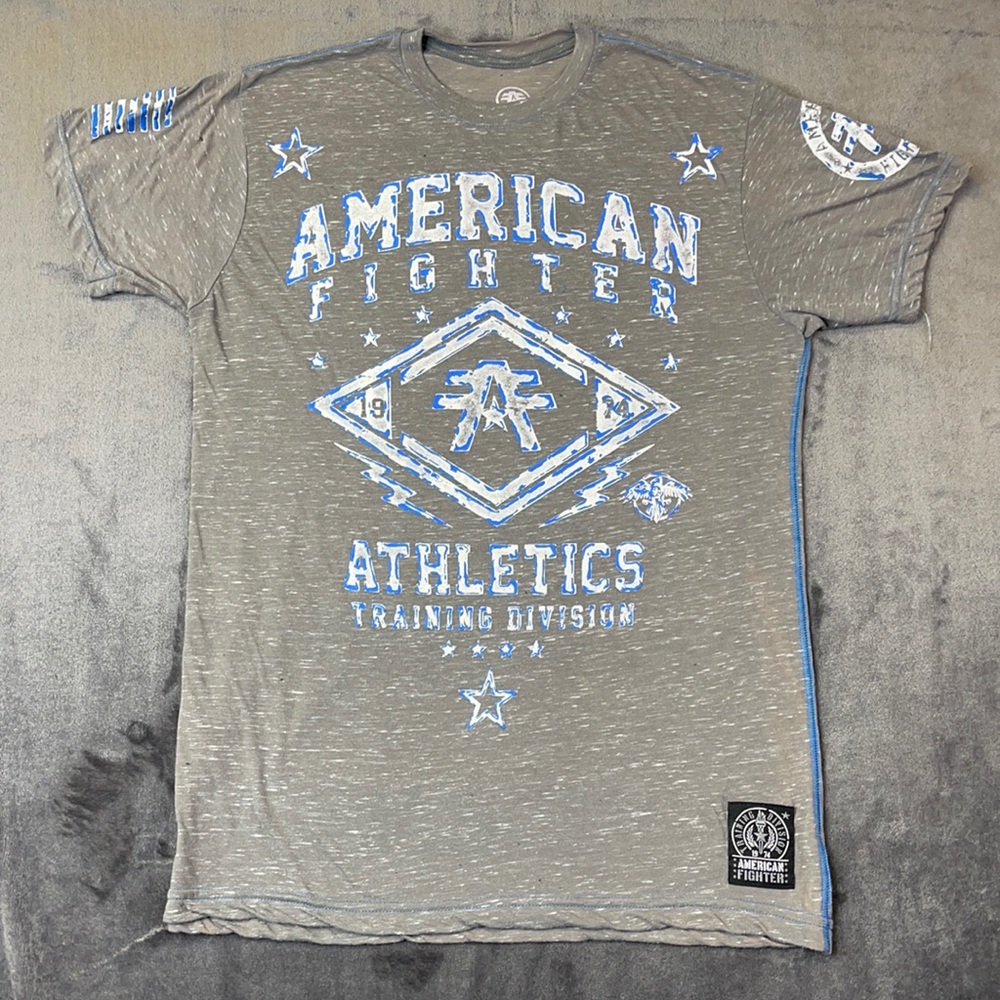American fighter men’s tee almost brand new